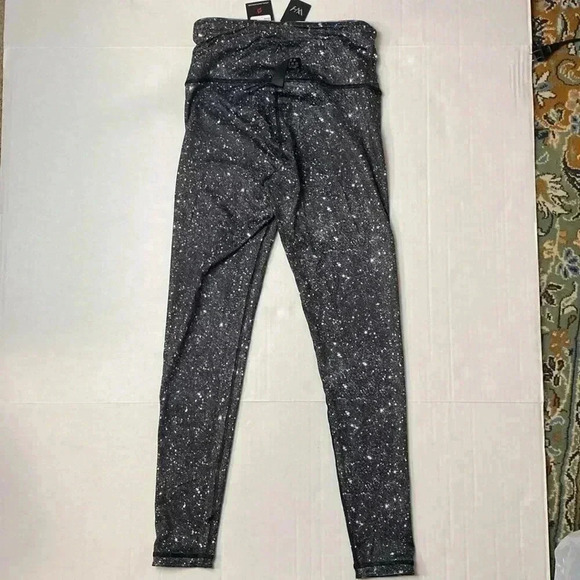 Peloton WITH Jewels in space high waisted leggings Women’s/Sz/Med NWT - Picture 11 of 11